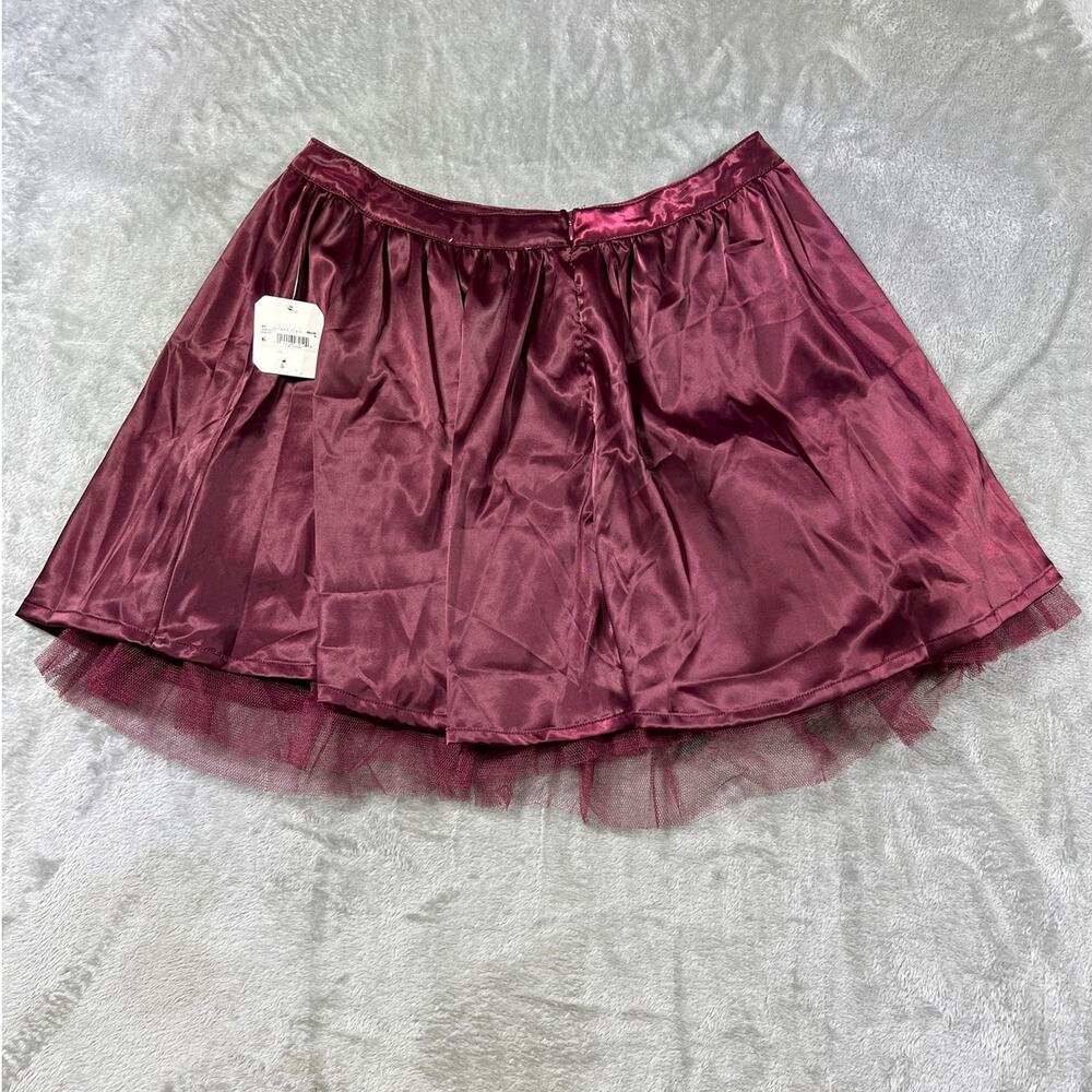 Altar'd State Burgundy Satin Tulle Hem Mini Skirt NWT Size Medium - Picture 6 of 7